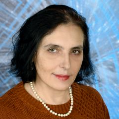 Хряпина Елена